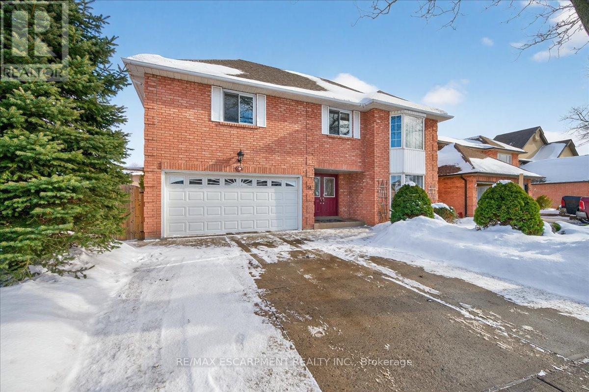 54 Goldcrest Drive, Hamilton, Ontario  L8G 4T6 - Photo 5 - X12996806