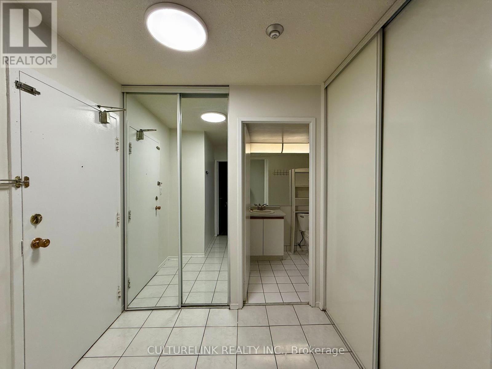 135 - 25 Bamburgh Circle, Toronto, Ontario  M1W 3W2 - Photo 14 - E12984406