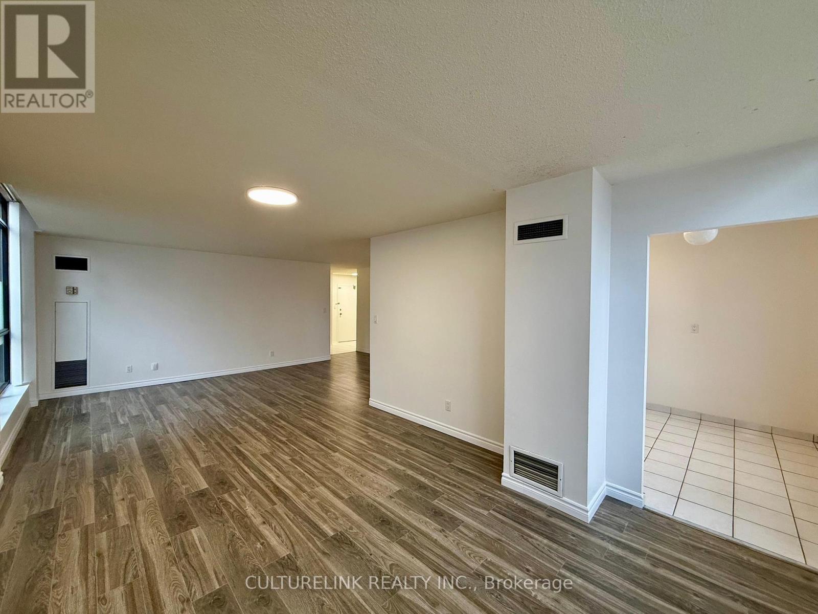 135 - 25 Bamburgh Circle, Toronto, Ontario  M1W 3W2 - Photo 5 - E12984406