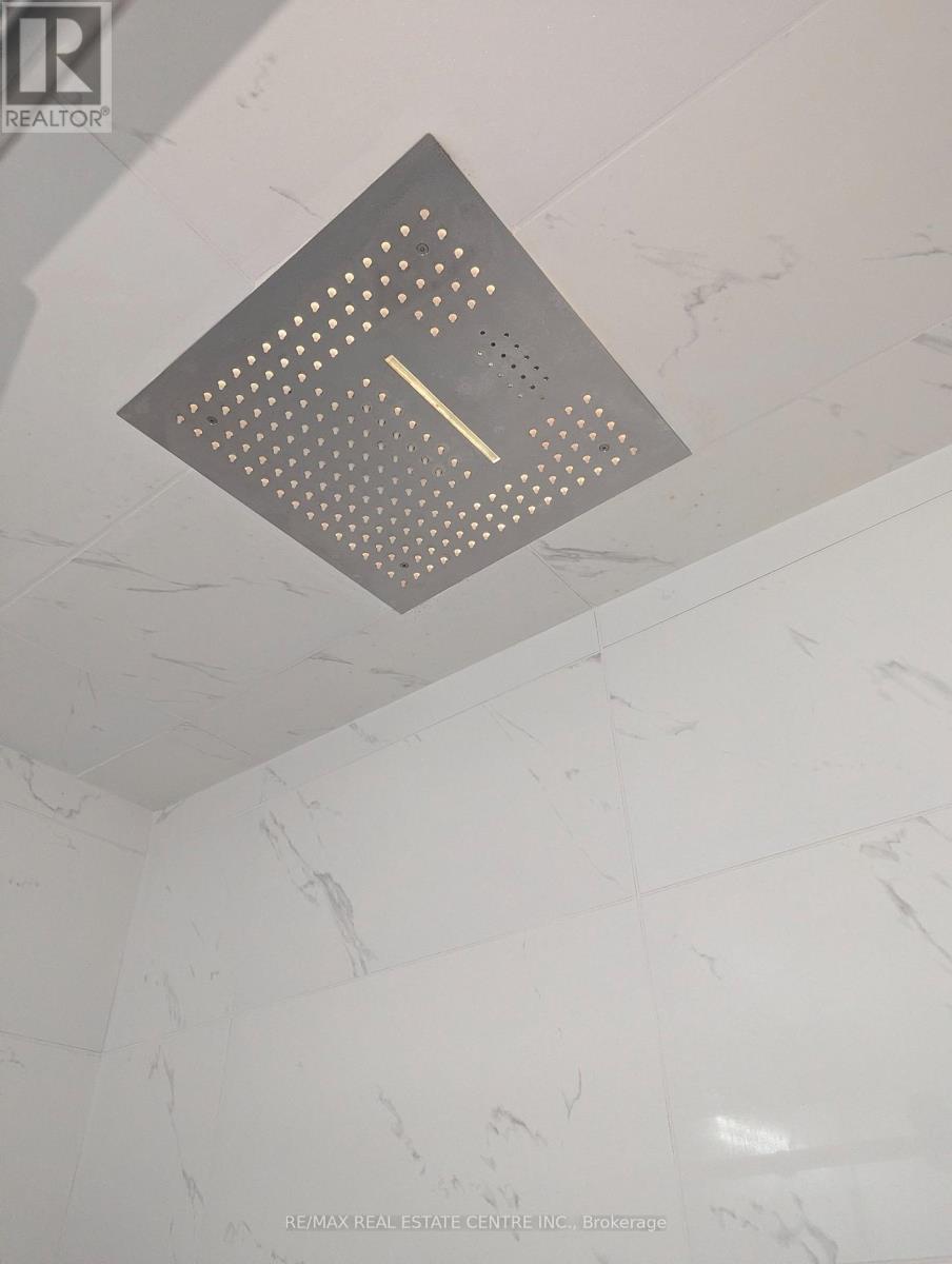 130 Wright Crescent, Ajax, Ontario  L1S 6X7 - Photo 9 - E12970130