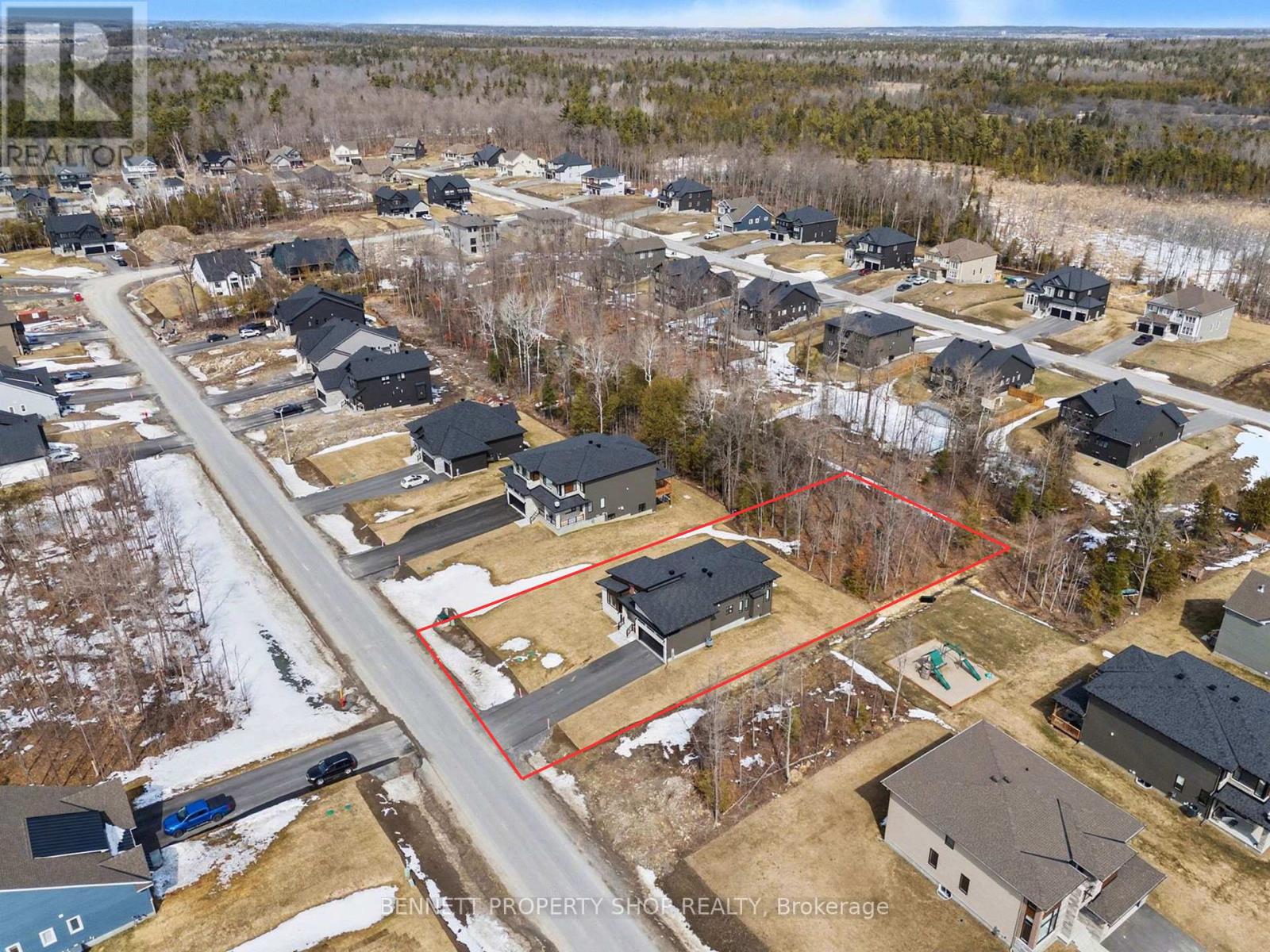 111 Frank Fisher Crescent, Mississippi Mills, Ontario  K0A 1A0 - Photo 15 - X12966318