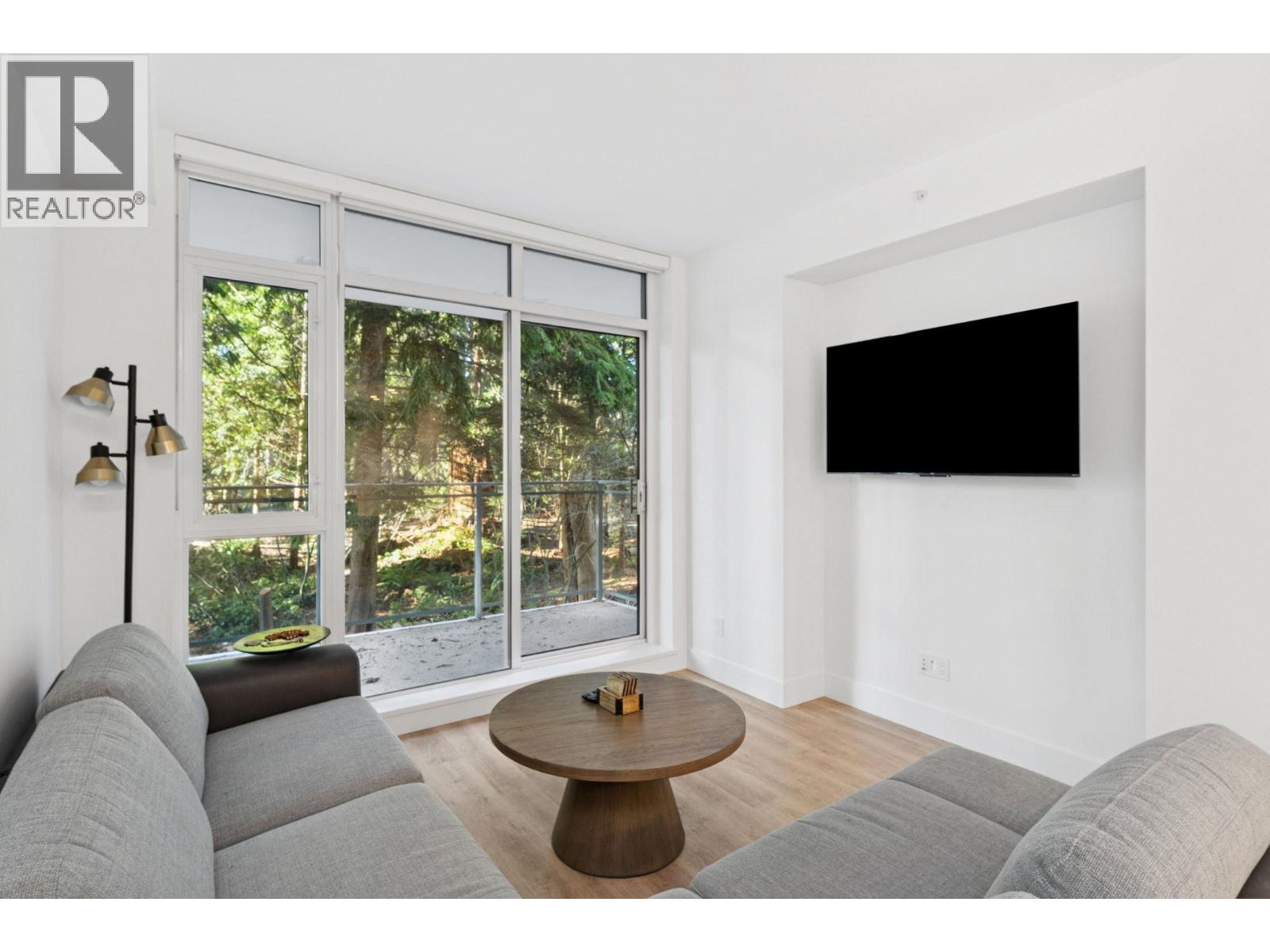 208 2375 Emery Court, North Vancouver, British Columbia  V7J 0E8 - Photo 8 - R3111094