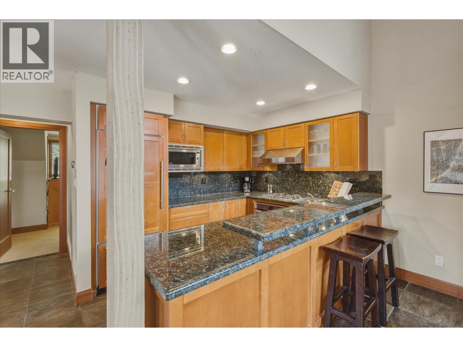 4827 Casabella Crescent, Whistler, British Columbia  V8E 0Z4 - Photo 8 - R3111098