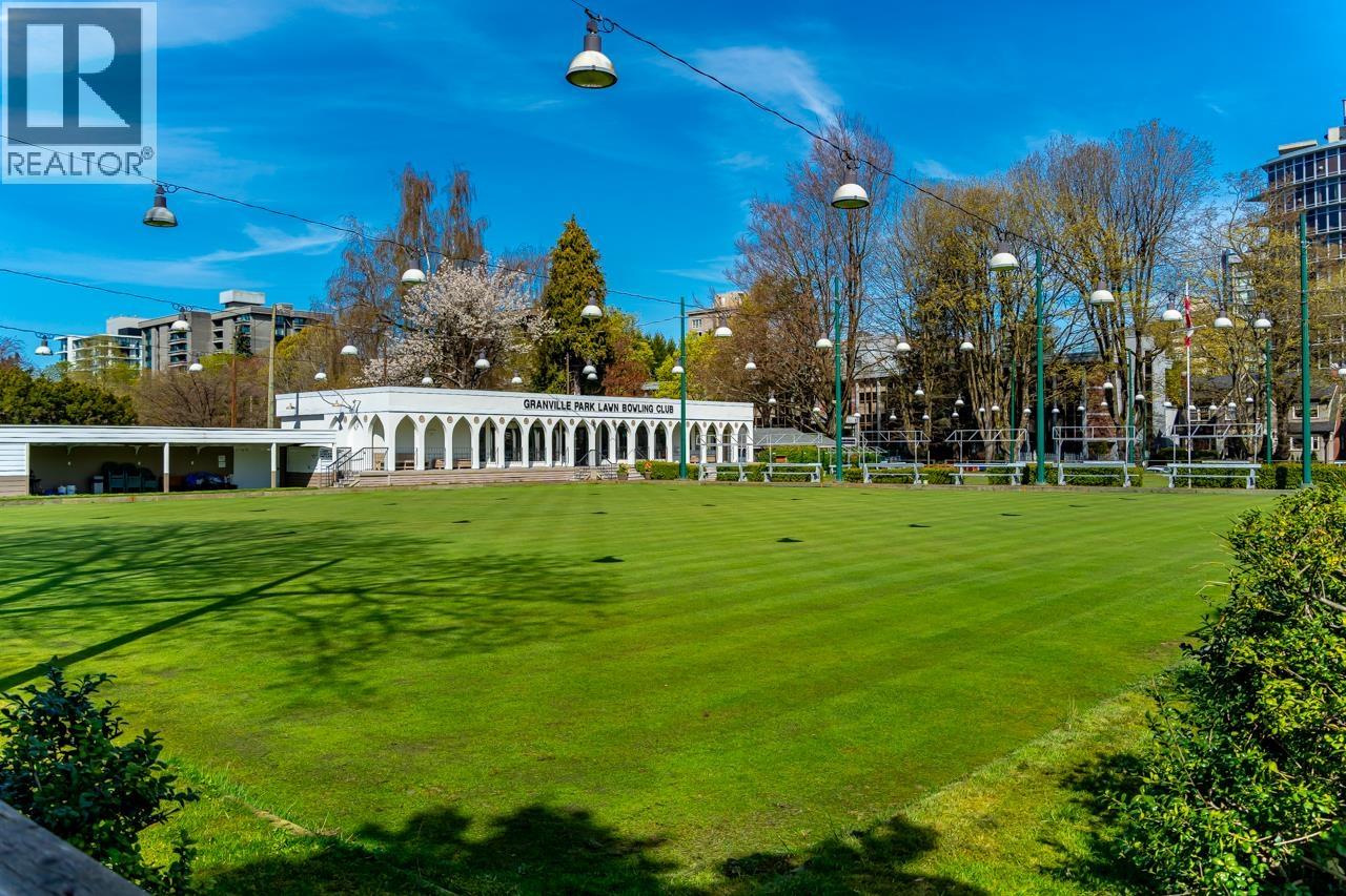 207 1811 W 16th Avenue, Vancouver, British Columbia  V6J 2M3 - Photo 37 - R3111101