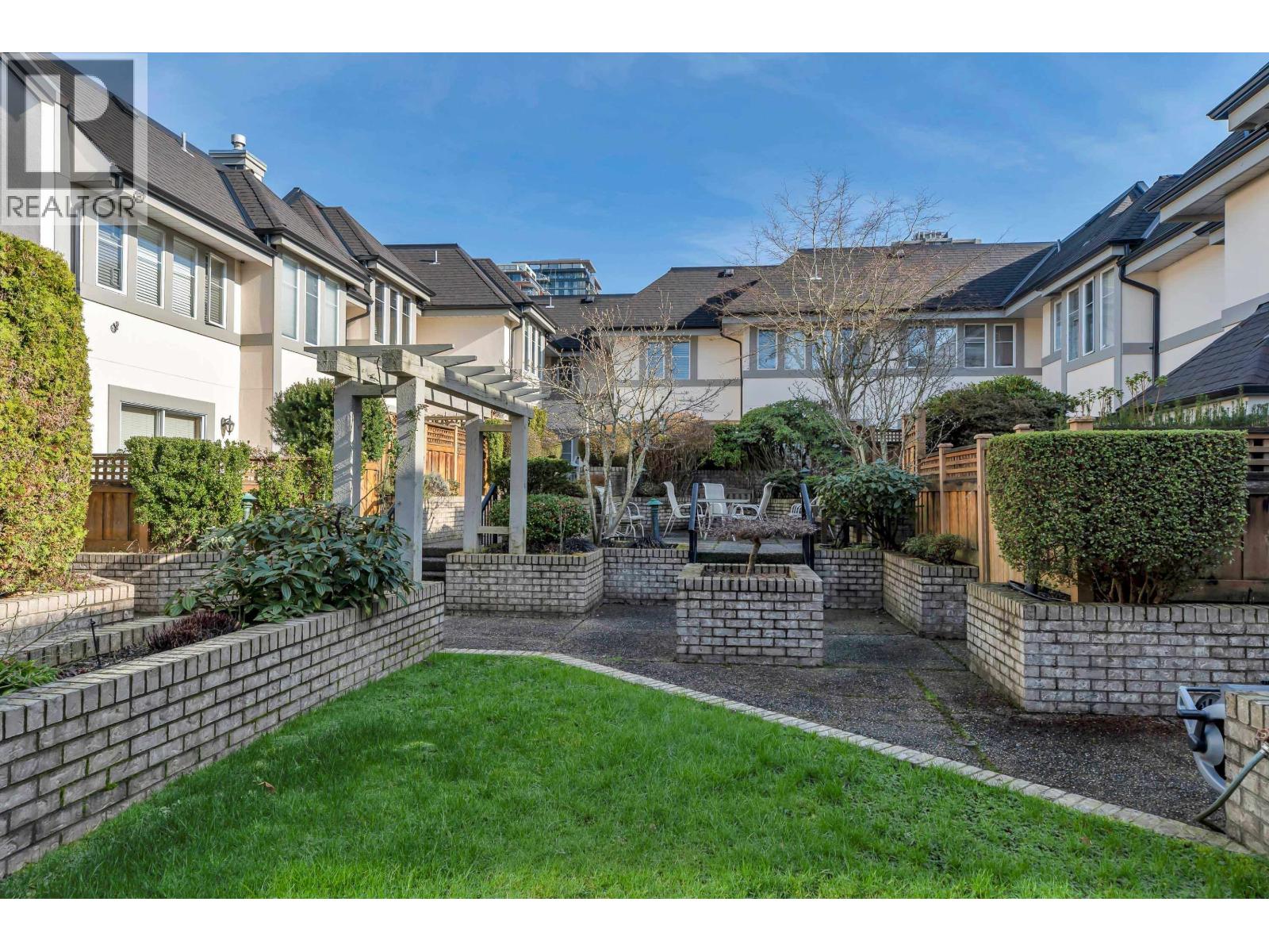 102 245 W 15th Street, North Vancouver, British Columbia  V7M 1S3 - Photo 26 - R3111123