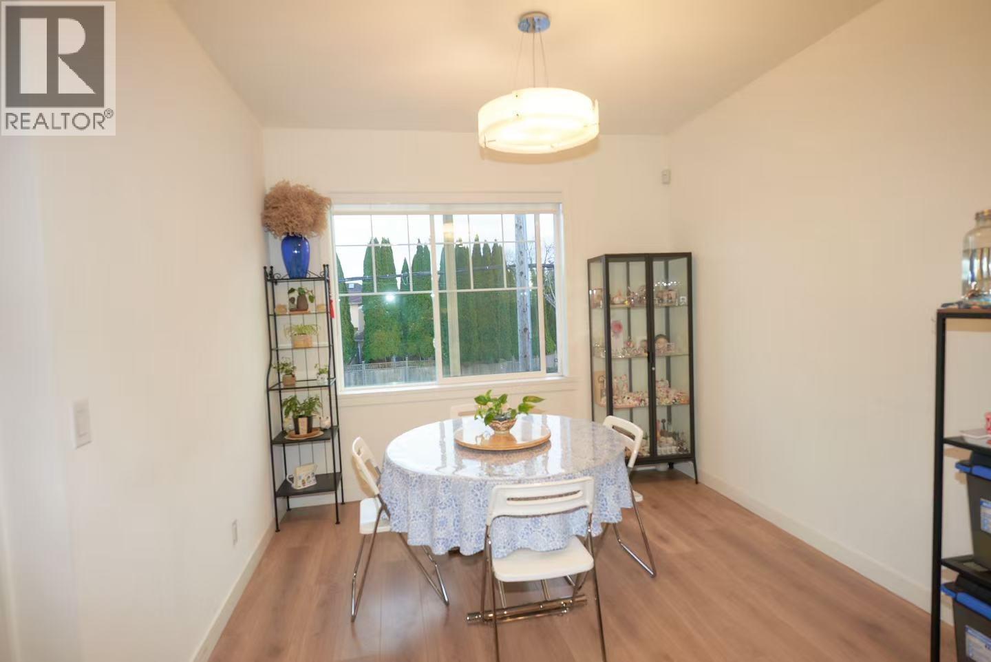 8 7780 Bridge Street, Richmond, British Columbia  V6Y 0L2 - Photo 6 - R3111134