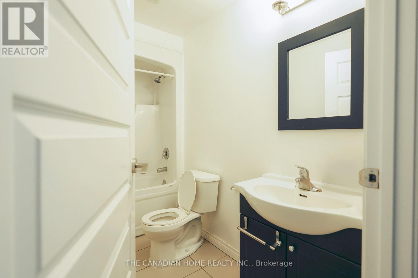 304 - 160 King Street N, Waterloo, Ontario  N2J 2Y2 - Photo 16 - X12901332