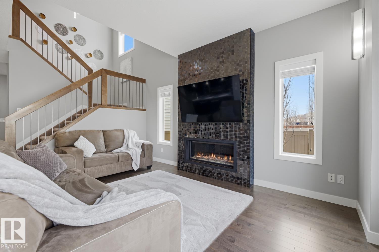 1251 Secord Ld NW, Edmonton, Alberta  T5T 4N4 - Photo 2 - E4481447