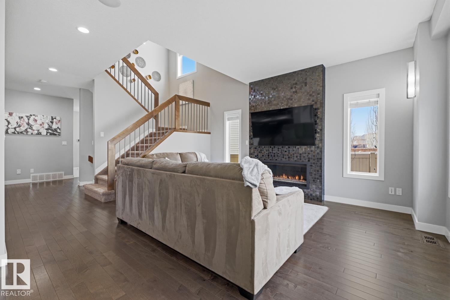 1251 Secord Ld NW, Edmonton, Alberta  T5T 4N4 - Photo 4 - E4481447