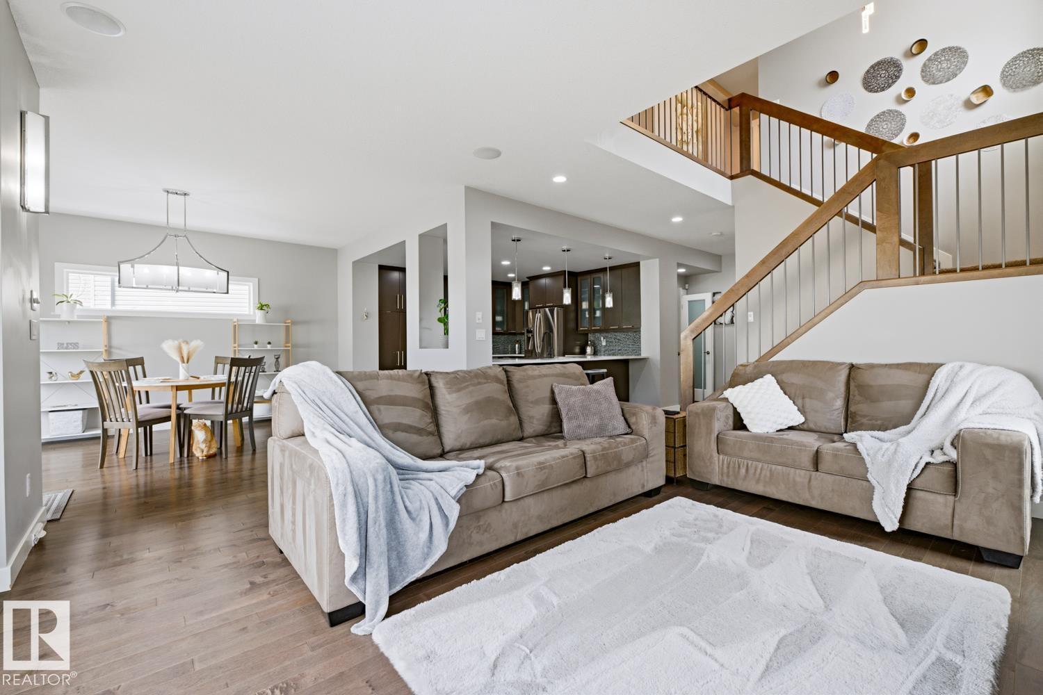 1251 Secord Ld NW, Edmonton, Alberta  T5T 4N4 - Photo 5 - E4481447