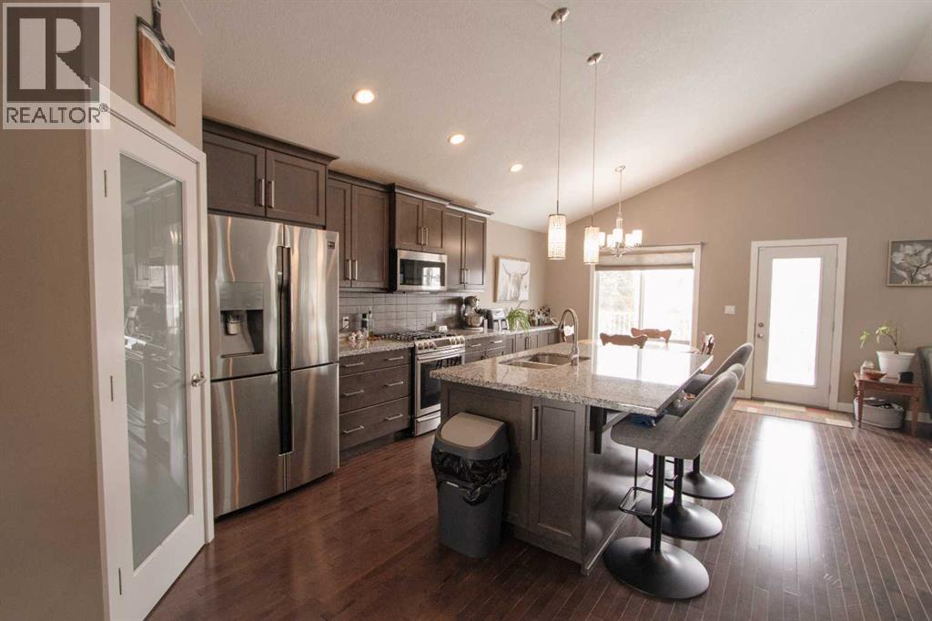 13 Southbridge Crescent, Calmar, Alberta  T0C 0V0 - Photo 12 - A2298922