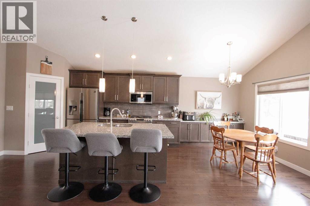 13 Southbridge Crescent, Calmar, Alberta  T0C 0V0 - Photo 9 - A2298922