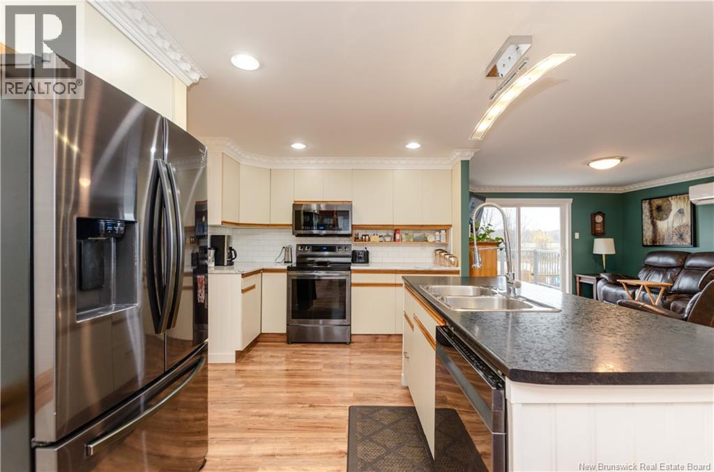 110 Old Post Road, Petitcodiac, New Brunswick  E4Z 4P1 - Photo 12 - NB133137