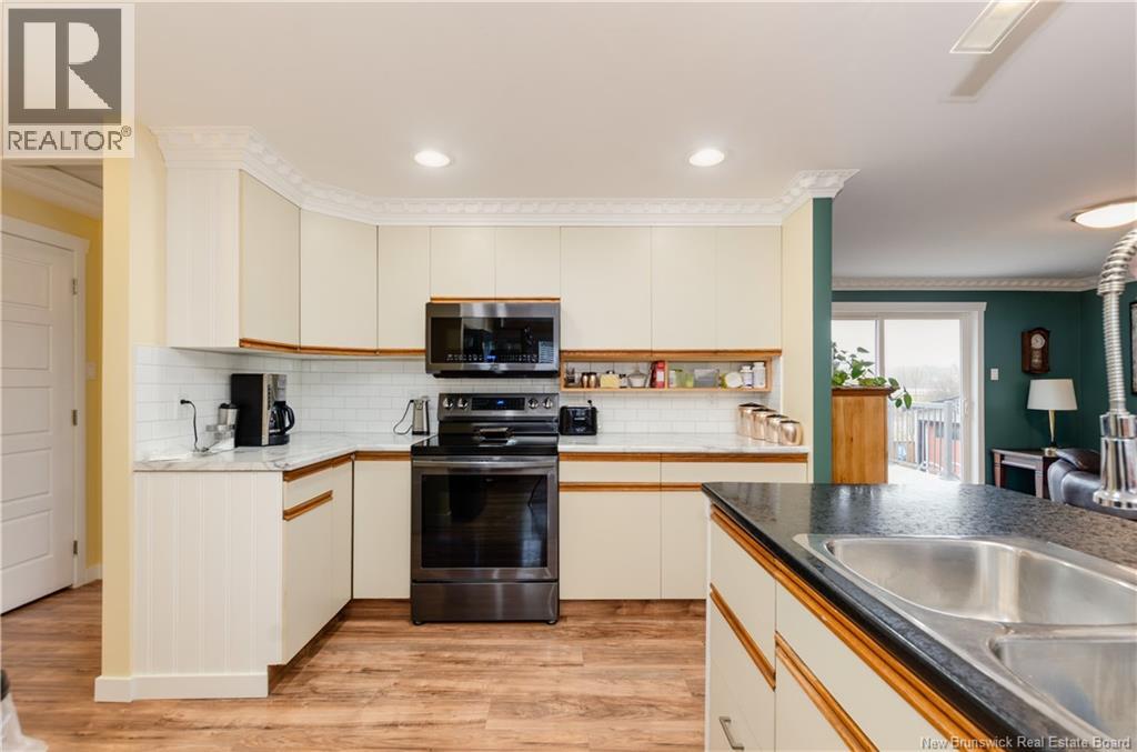 110 Old Post Road, Petitcodiac, New Brunswick  E4Z 4P1 - Photo 13 - NB133137