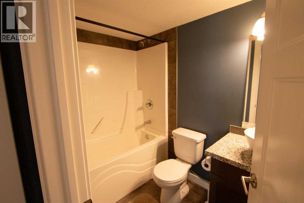 13 Southbridge Crescent, Calmar, Alberta  T0C 0V0 - Photo 37 - A2298922