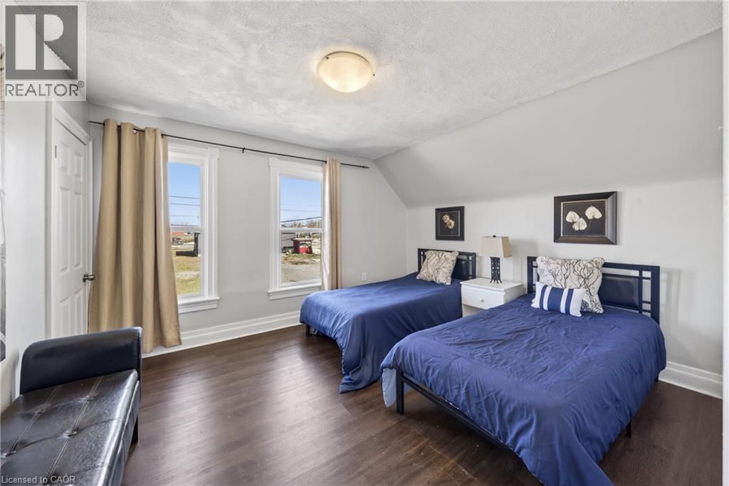 4475 First Avenue, Niagara Falls, Ontario  L2E 4G1 - Photo 17 - 40820186