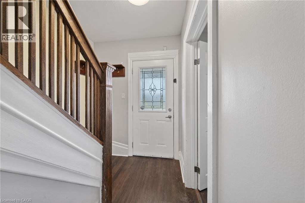 4475 First Avenue, Niagara Falls, Ontario  L2E 4G1 - Photo 4 - 40820186