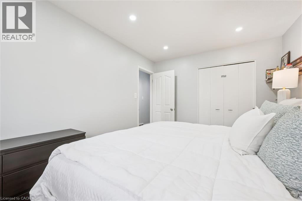 235 Cedarbrae Avenue Unit# B, Waterloo, Ontario N2L 4S8 - Photo 21 - 40819990