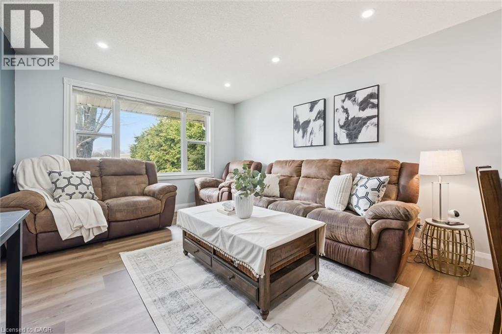 235 Cedarbrae Avenue Unit# B, Waterloo, Ontario N2L 4S8 - Photo 8 - 40819990