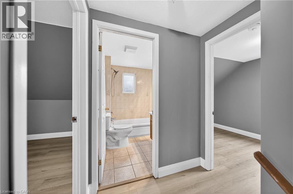 527 Wellington Street N Unit# A, Kitchener, Ontario  N2H 5L6 - Photo 24 - 40819619