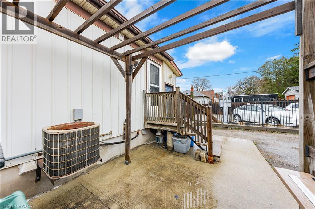 527 Wellington Street N Unit# A, Kitchener, Ontario  N2H 5L6 - Photo 34 - 40819619