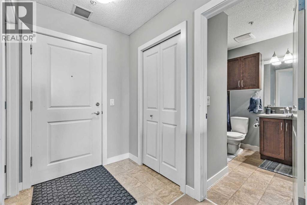 320, 201 Sunset Drive, Cochrane, Alberta T4C 0H5 - Photo 4 - A2287749