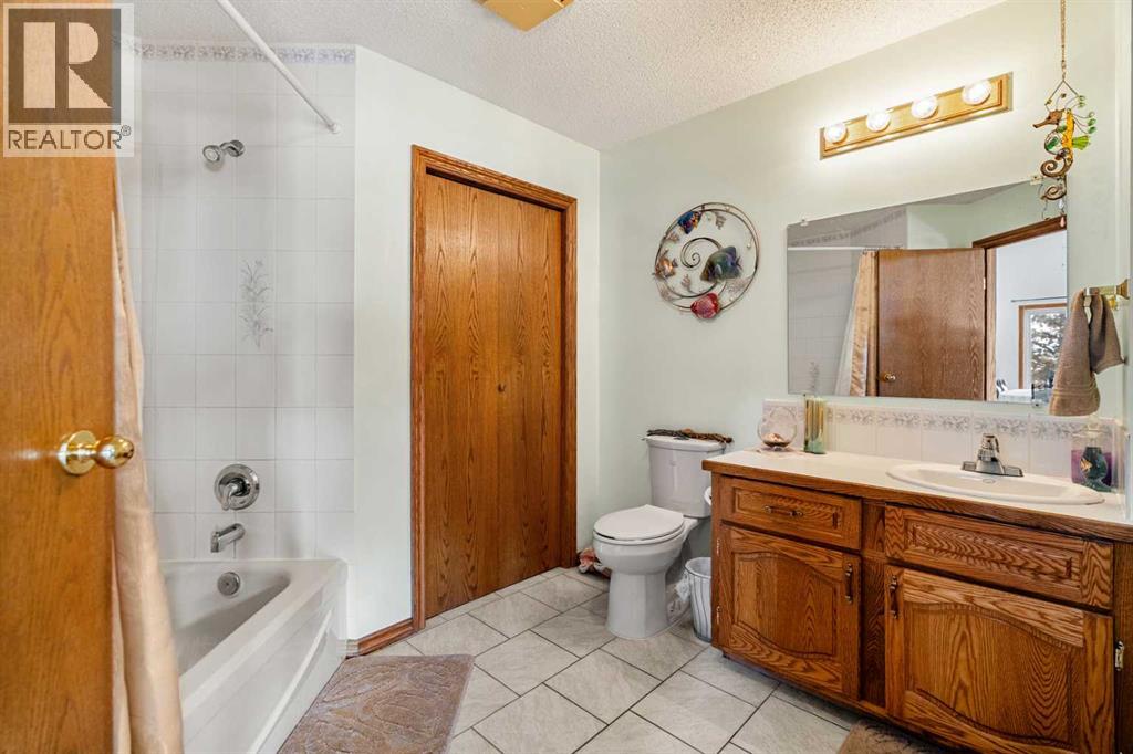 271104 Township Road 224, Rural Rocky View County, Alberta  T1X 2B2 - Photo 14 - A2301678