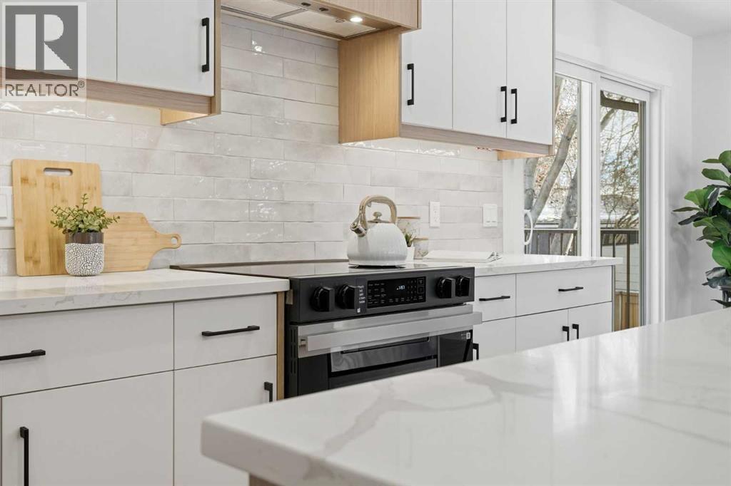 8616 7 Street SW, Calgary, Alberta  T2V 1G9 - Photo 12 - A2292219