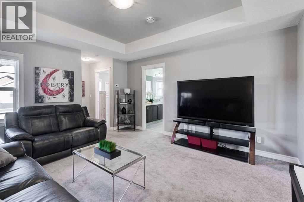 255 Riviera Way, Cochrane, Alberta  T4C 0Z2 - Photo 12 - A2297542