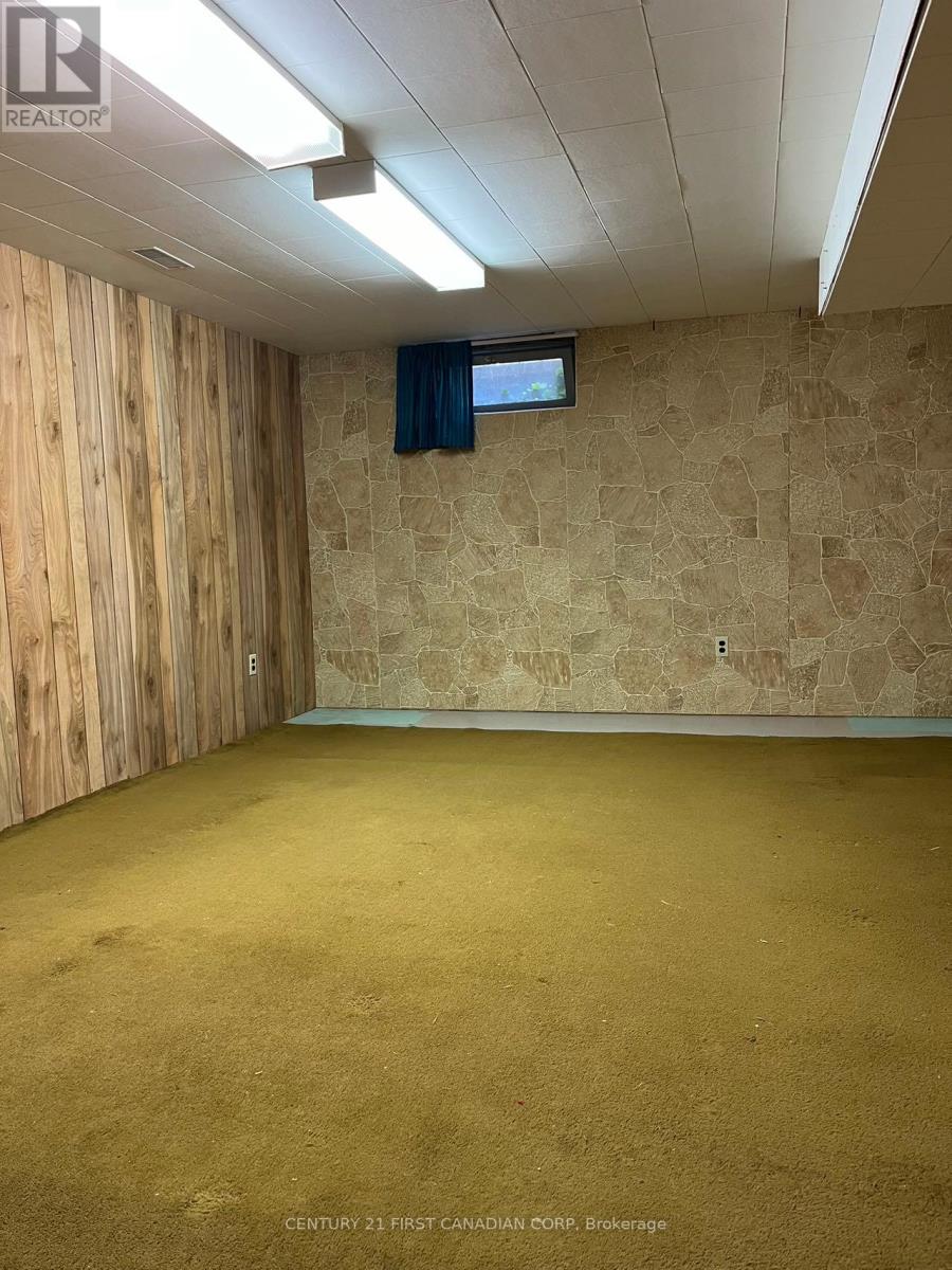 34 Benson Crescent, London North, Ontario  N5X 2B2 - Photo 18 - X12996860