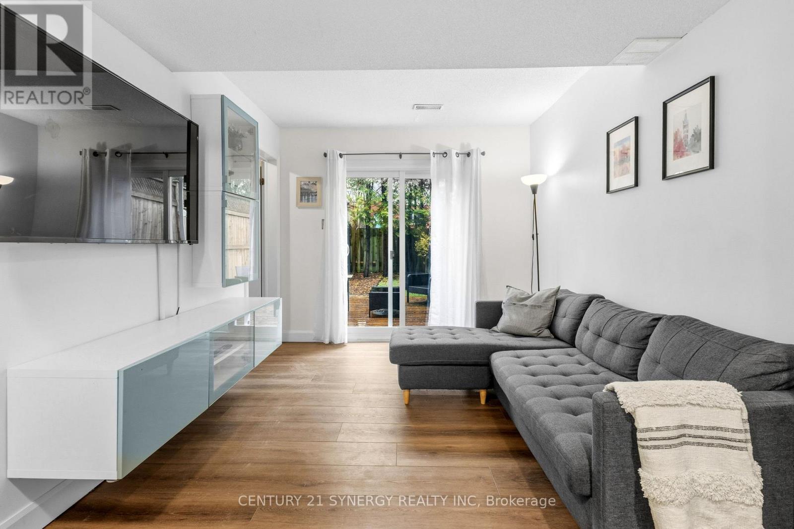 6 Berton Place, Ottawa, Ontario  K2L 3R8 - Photo 34 - X12996824