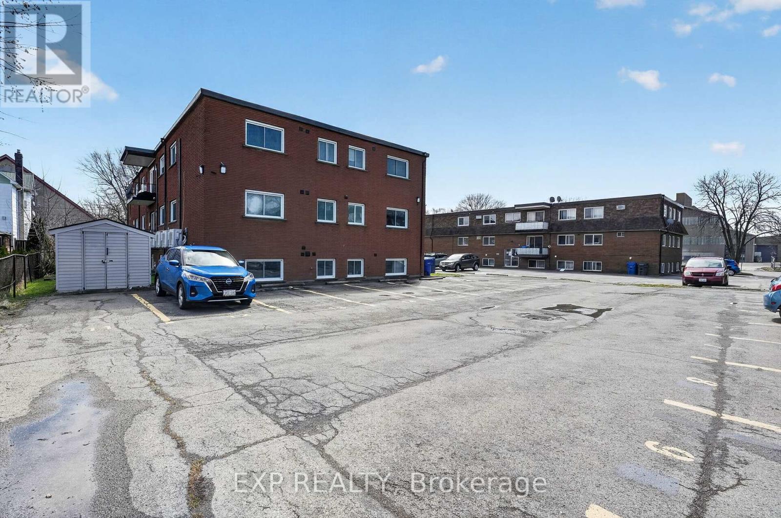 81 Empire Street, Welland, Ontario  L3B 2L3 - Photo 10 - X12996888