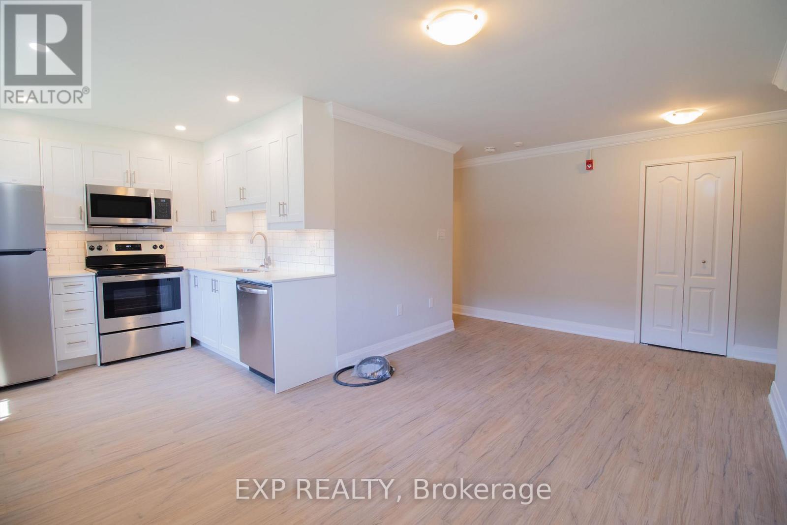 81 Empire Street, Welland, Ontario  L3B 2L3 - Photo 29 - X12996888