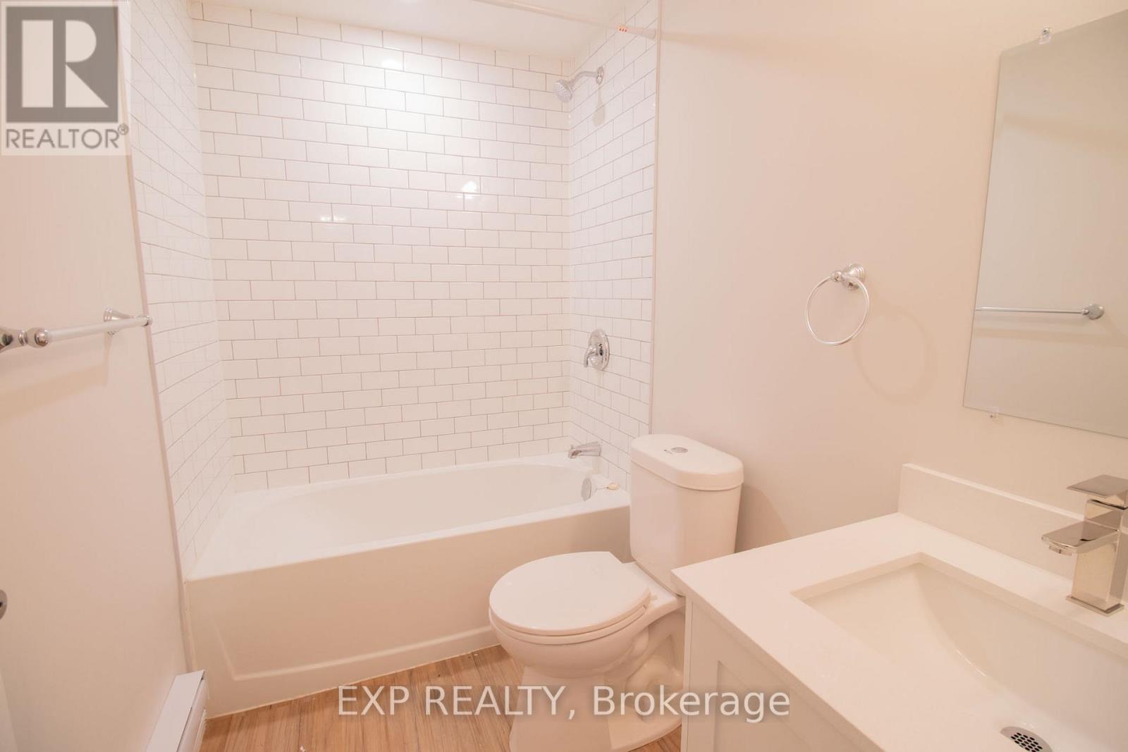 81 Empire Street, Welland, Ontario  L3B 2L3 - Photo 36 - X12996888