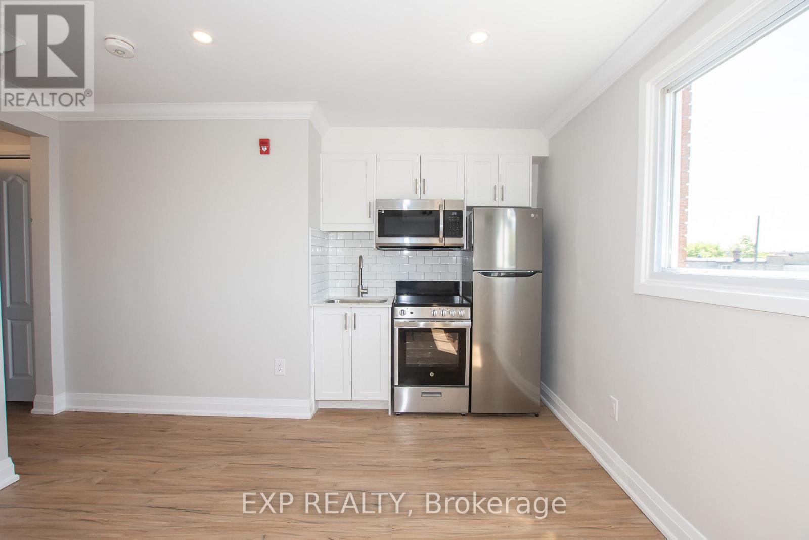 81 Empire Street, Welland, Ontario  L3B 2L3 - Photo 39 - X12996888