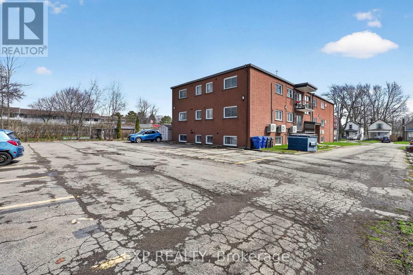 81 Empire Street, Welland, Ontario  L3B 2L3 - Photo 9 - X12996888