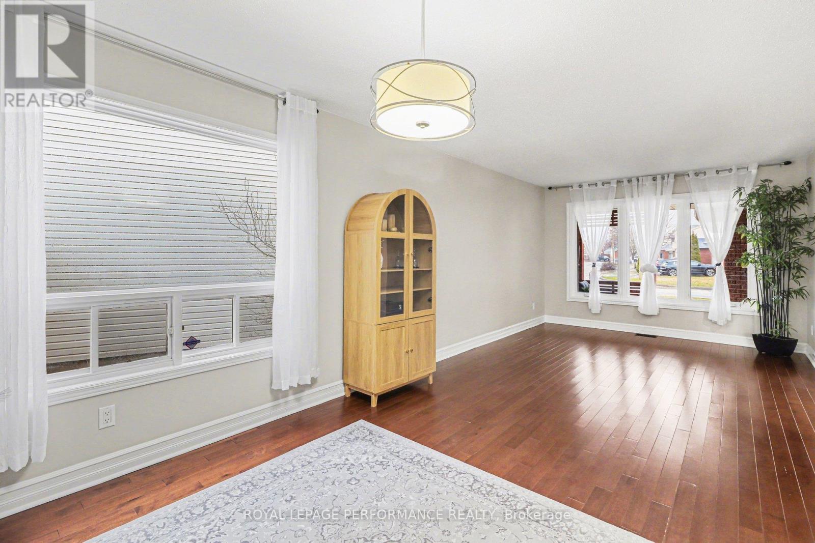 1006 Sheenboro Crescent, Ottawa, Ontario  K4A 3M8 - Photo 13 - X12996890