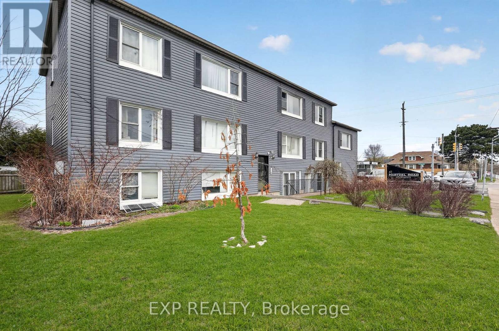 41 Hartzel Road, St. Catharines, Ontario  L2P 1M6 - Photo 9 - X12996896