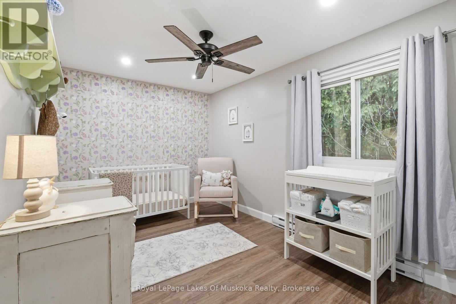 12 Manominee Street, Huntsville, Ontario  P1H 1H2 - Photo 12 - X12996660