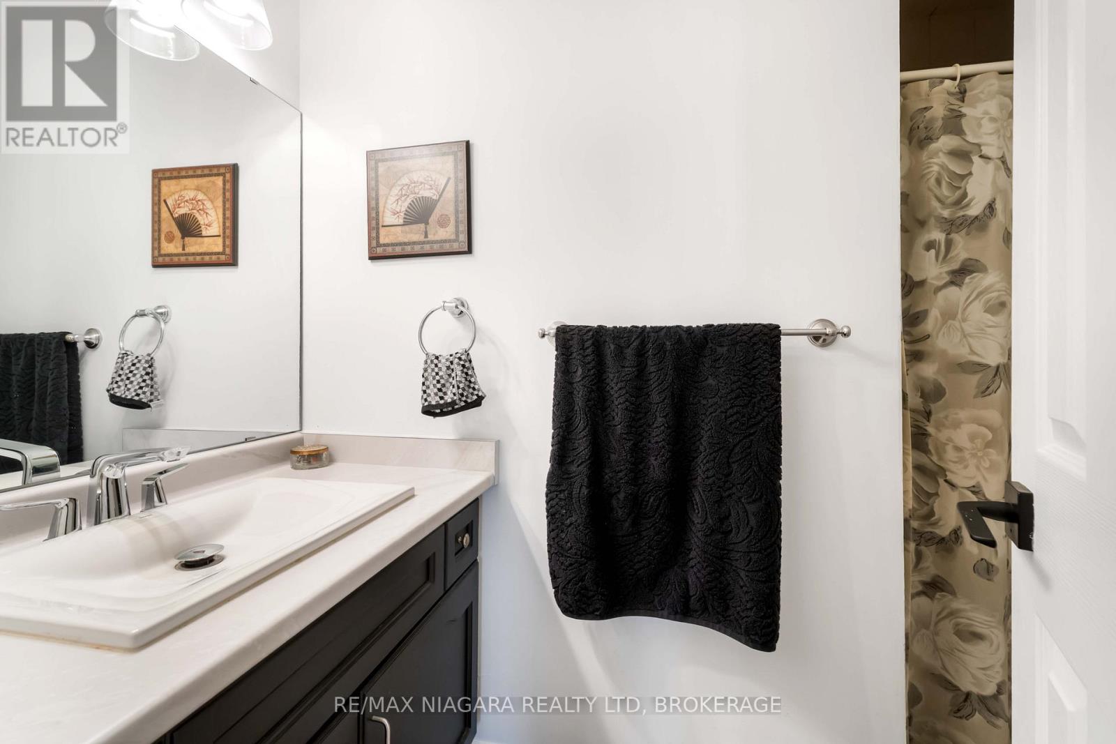 14 - 165 Main Street E, Grimsby, Ontario  L3M 1P2 - Photo 17 - X12996884