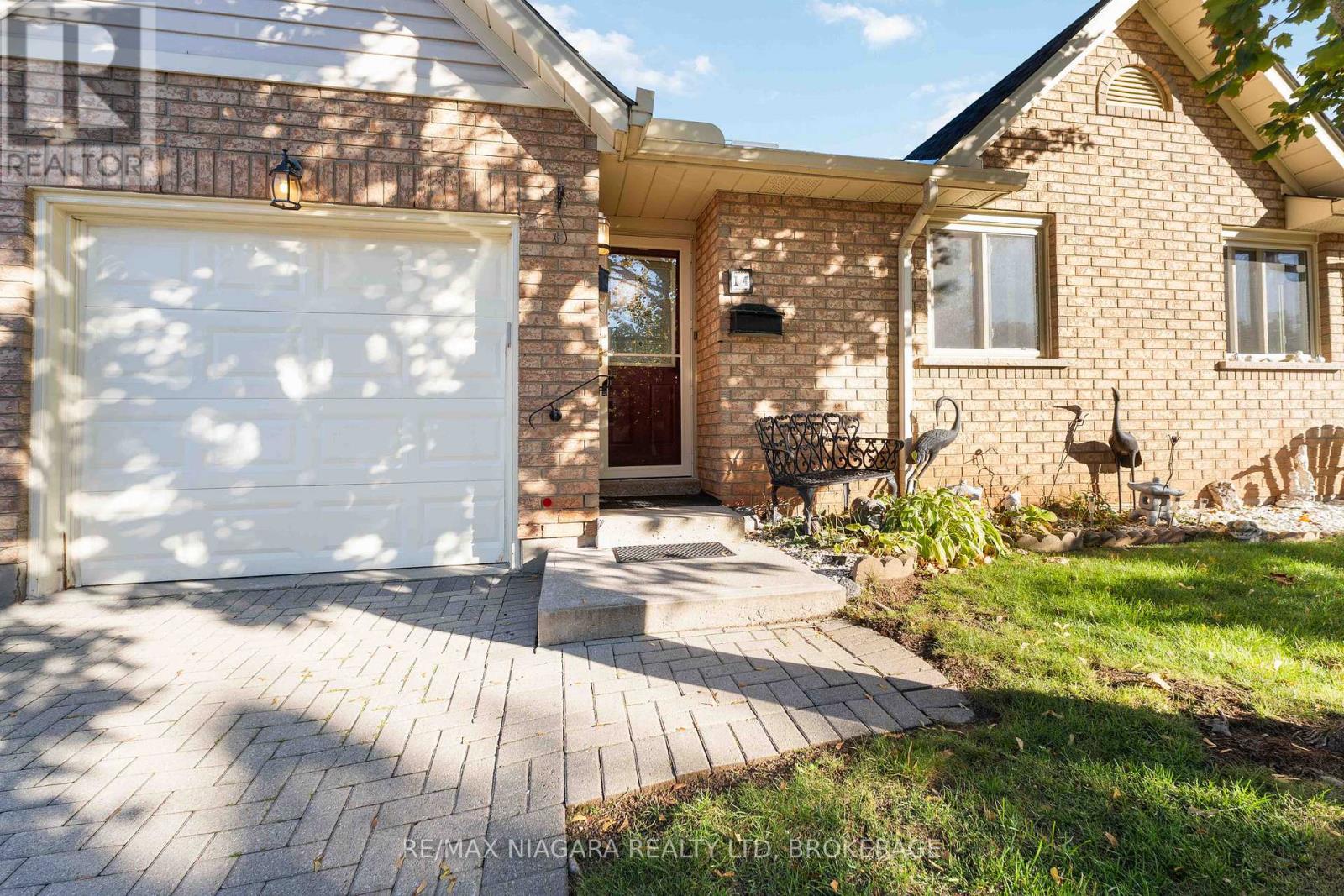 14 - 165 Main Street E, Grimsby, Ontario  L3M 1P2 - Photo 4 - X12996884