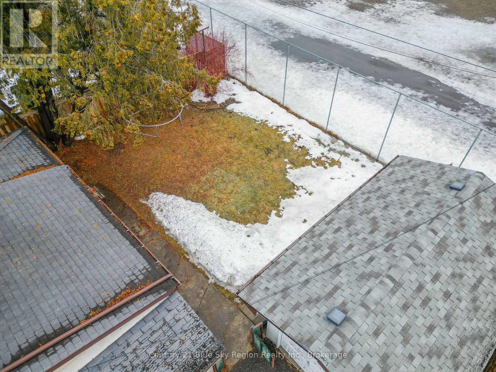 380 Park Avenue, North Bay, Ontario  P1B 7L3 - Photo 10 - X12996968