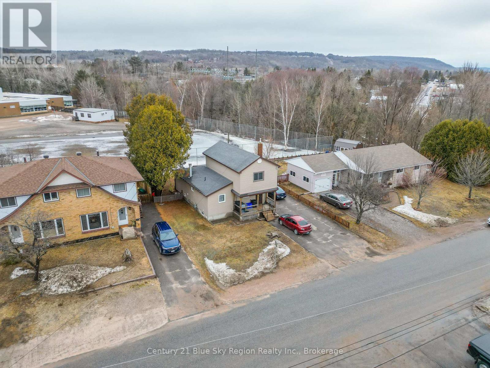 380 Park Avenue, North Bay, Ontario  P1B 7L3 - Photo 7 - X12996968