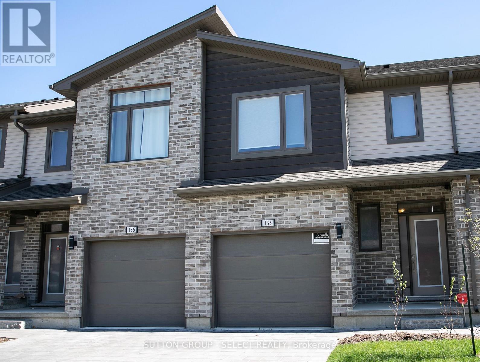 133 - 1960 Dalmagarry Road, London North, Ontario  N6G 0T8 - Photo 2 - X12996250