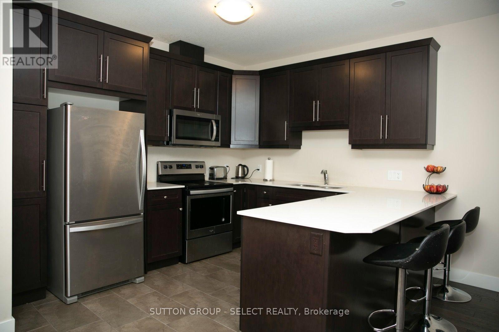 133 - 1960 Dalmagarry Road, London North, Ontario  N6G 0T8 - Photo 7 - X12996250