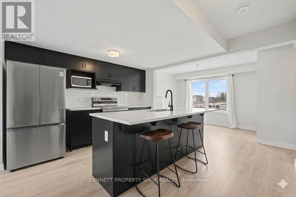 2412 Watercolours Way, Ottawa, Ontario  K2J 7A9 - Photo 2 - X12926764