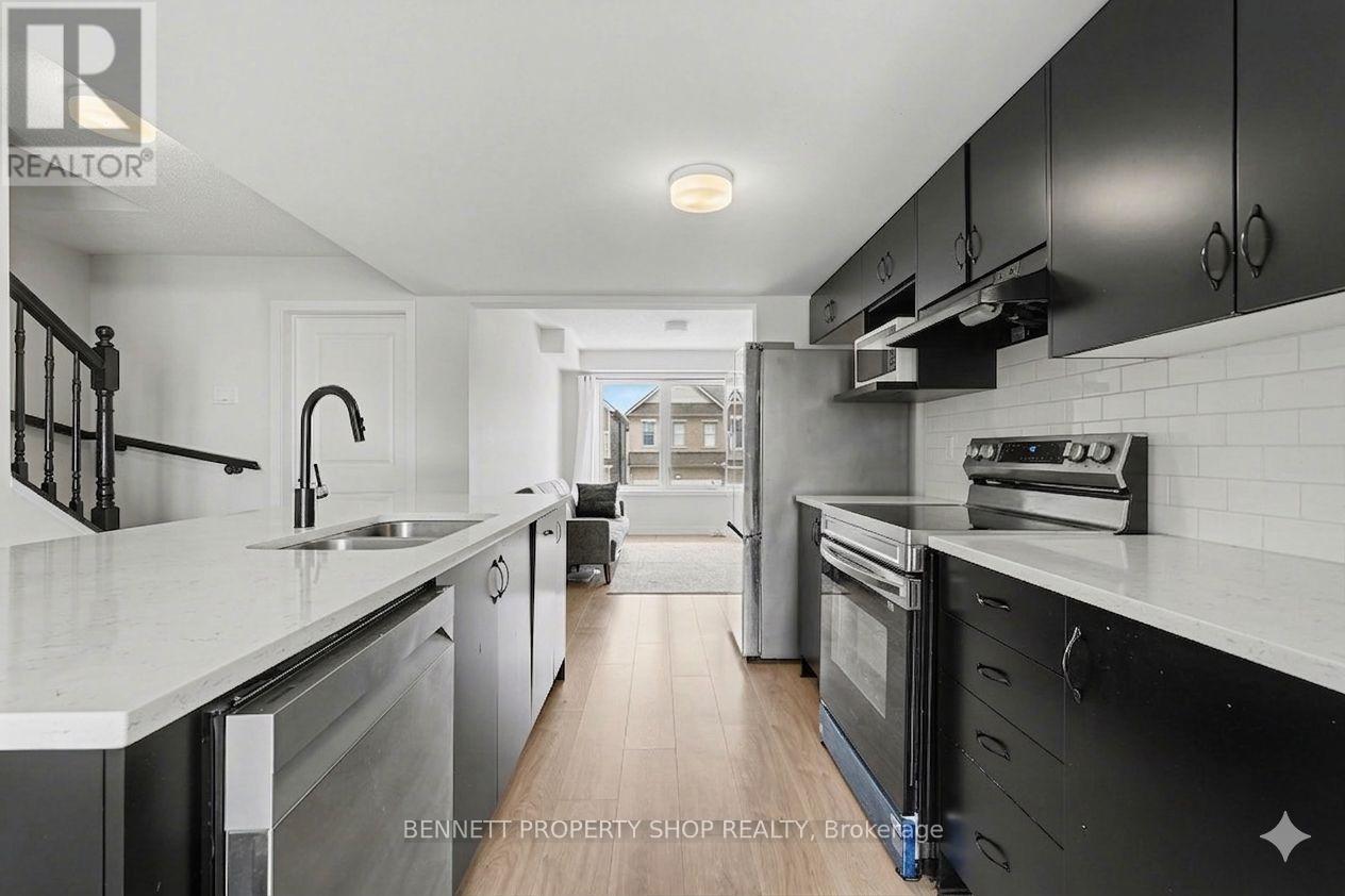 2412 Watercolours Way, Ottawa, Ontario  K2J 7A9 - Photo 3 - X12926764