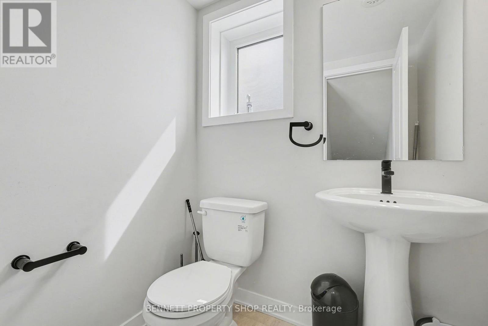 2412 Watercolours Way, Ottawa, Ontario  K2J 7A9 - Photo 6 - X12926764