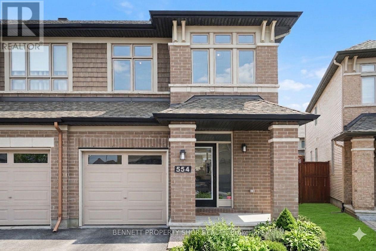554 Stargazer Crescent, Ottawa, Ontario  K4M 0H2 - Photo 1 - X12936836