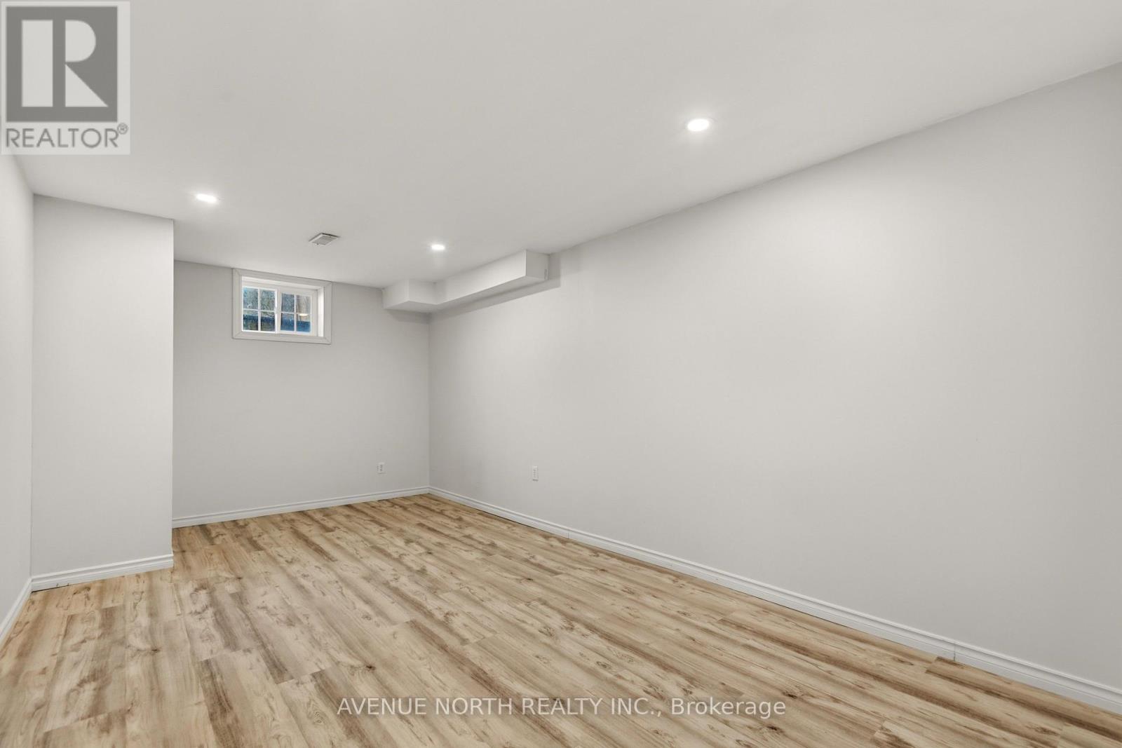 402 Ashbourne Crescent, Ottawa, Ontario  K2J 0H7 - Photo 34 - X12977318